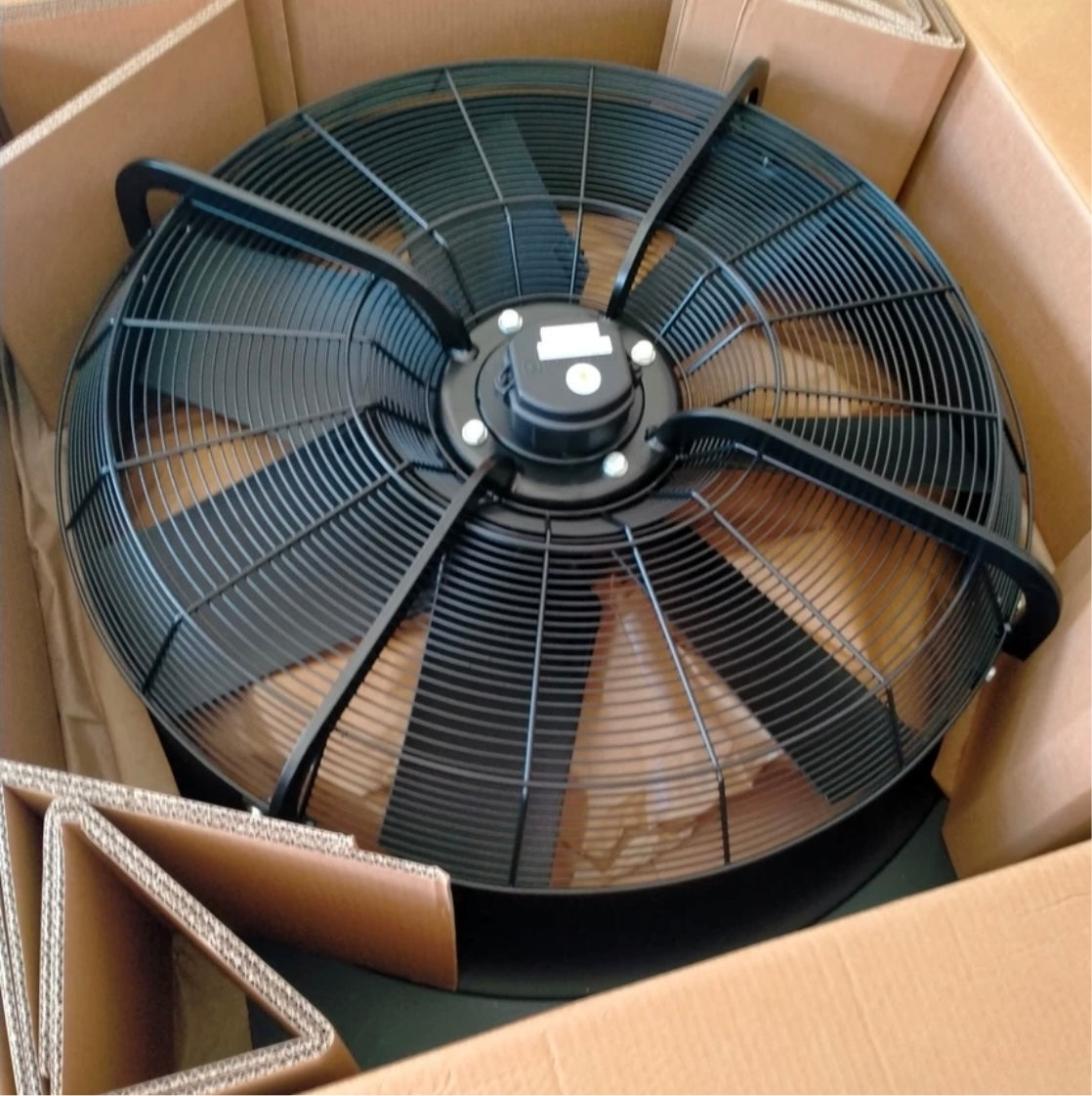 FC091-SDQ.7Q.V7  ZIEHL-ABEGG Axial Fan 3.3/1.9kW 3/400V 6.3/3.5A 850/610rpm