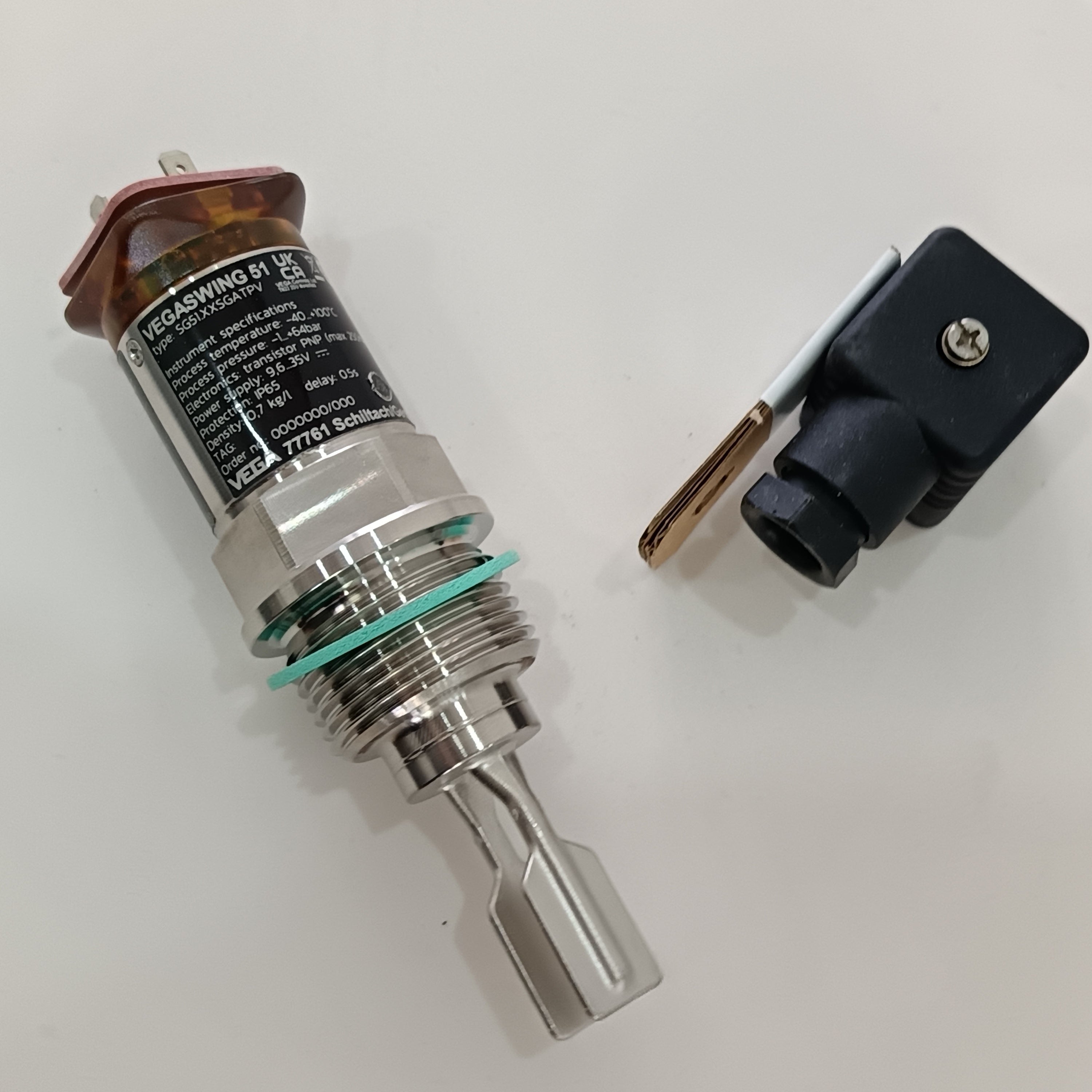 VEGA VEGASWING 51 Vibrating level switch for liquids Radar Level Measurement