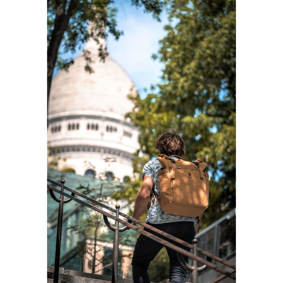 Langly Weekender Backpack with Camera Cube