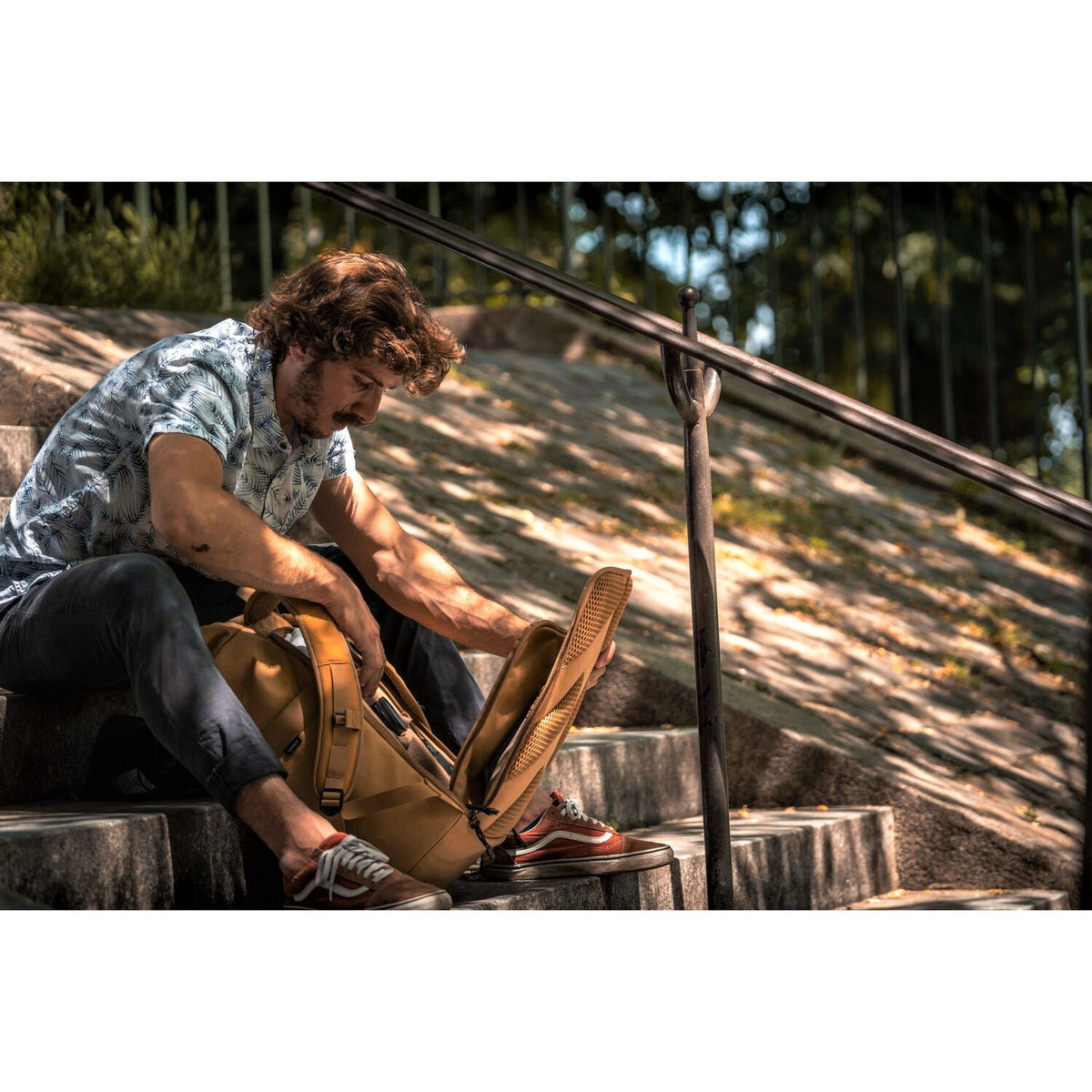 Langly Weekender Backpack with Camera Cube