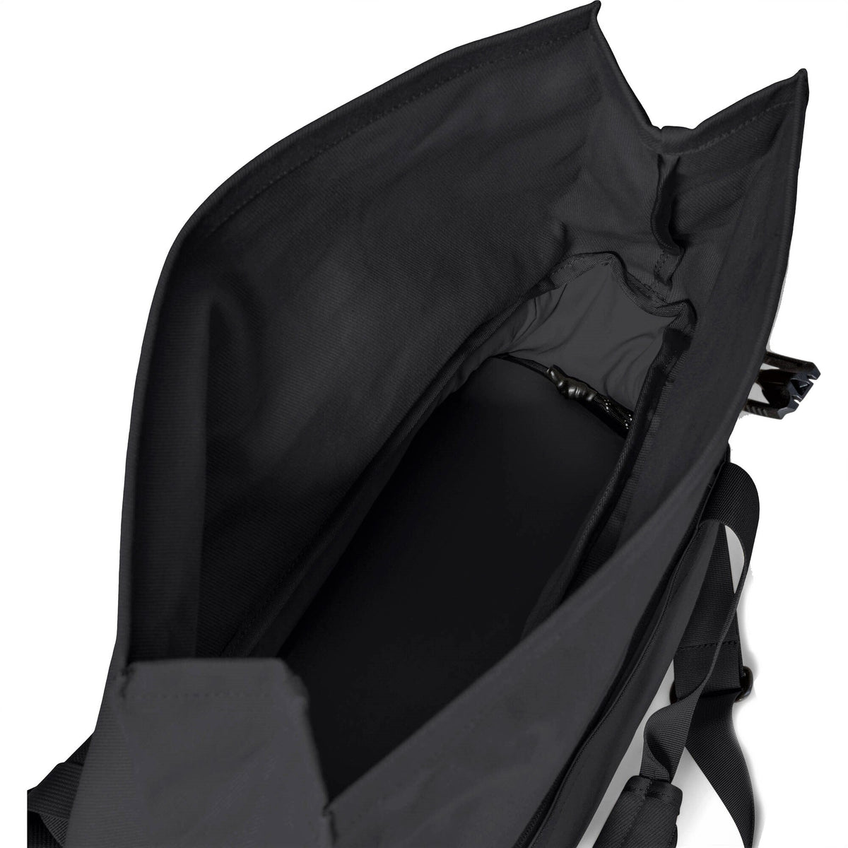Langly Weekender Flight Bag with Camera Cube﻿