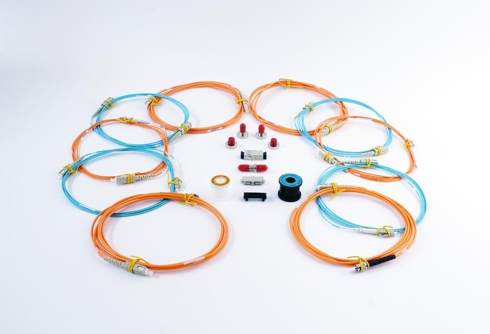 Test Set Kit with Data Saving Power Meter & 850/1300nm Light Source