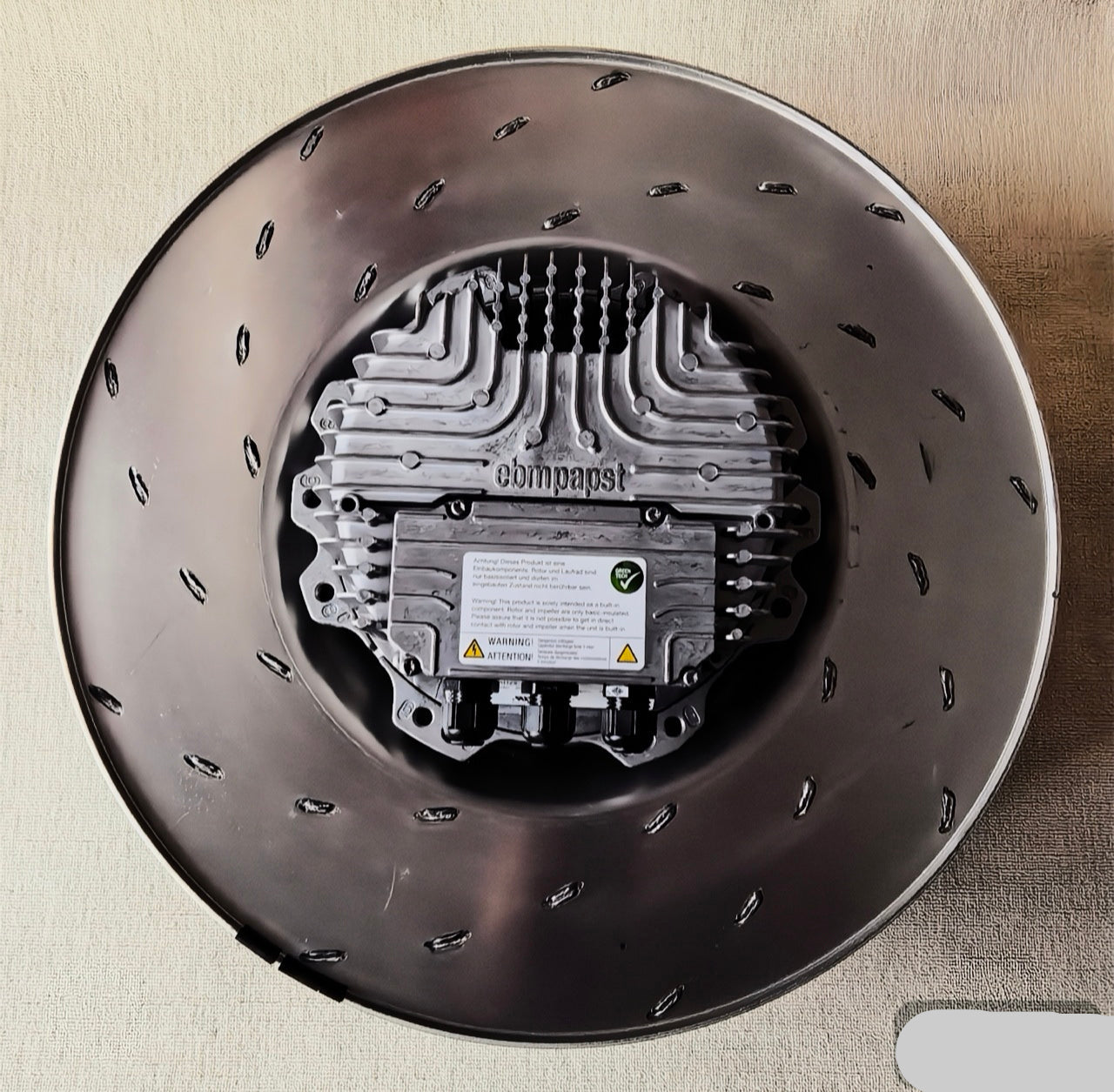R3G560-AH29-19 ebm-papst centrifugal fan 3.0kW 200/240V 9.8A 1520rpm