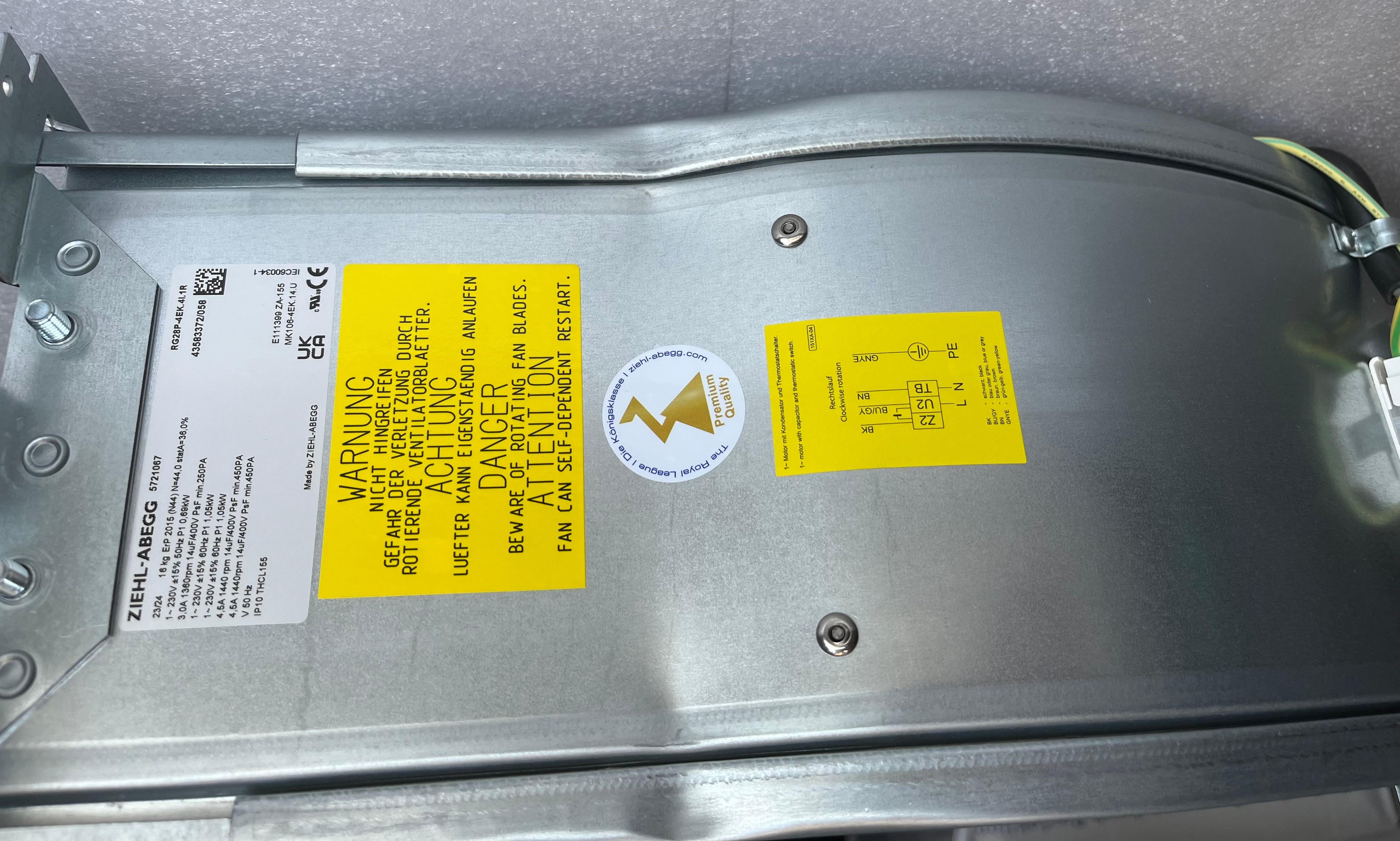 RG28P-4EK.41.1R ZIEHL-ABEGG centrifugal fan for Simens 6SL3362-0AG00-0AA1