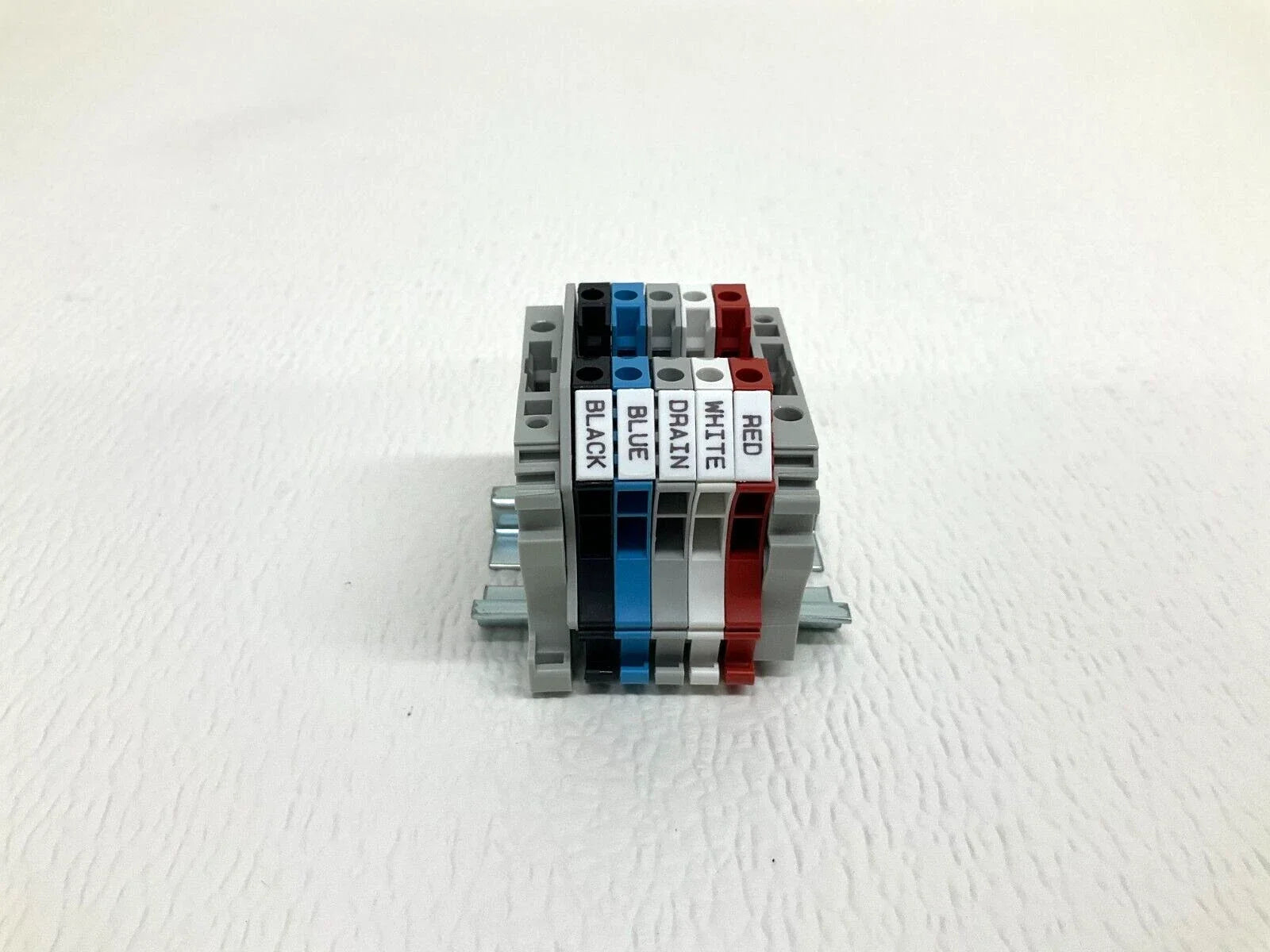 1492-DN3TW | Allen-Bradley Terminal Block Assembly
