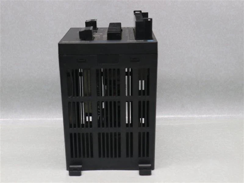 Allen Bradley 1404-M405A-000 PowerMonitor 3000 Master Module with 3-Phase Metering and Data Logging