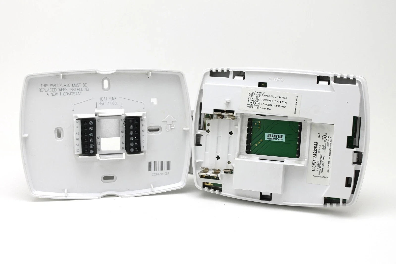 Trane TCONT802AS32DAA Multi-Stage 7-Day Programmable Touchscreen Thermostat for HVAC Systems