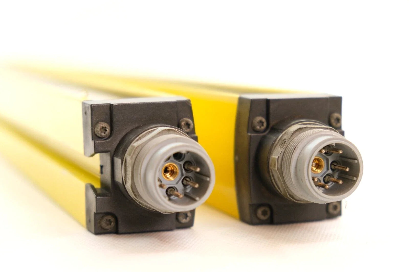 C40E-0701BH030 | SICK C4000 Basic Safety Light Curtain Receiver