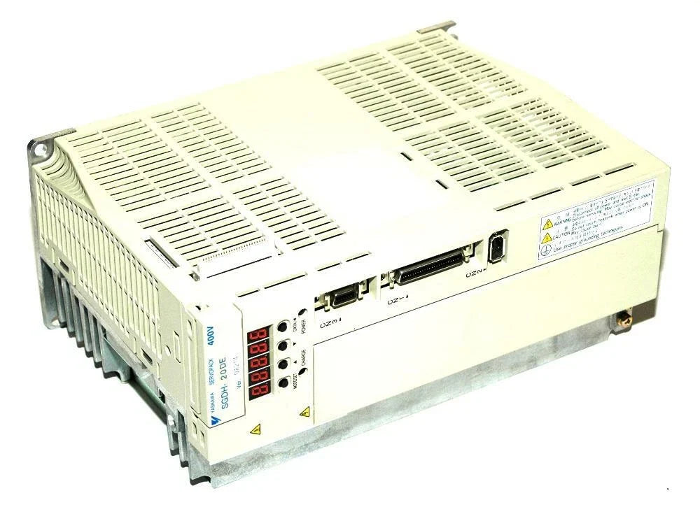 Yaskawa SGDH-20DE SIGMA II Servo Drive 2kW 400VAC 3-Phase SERVOPACK