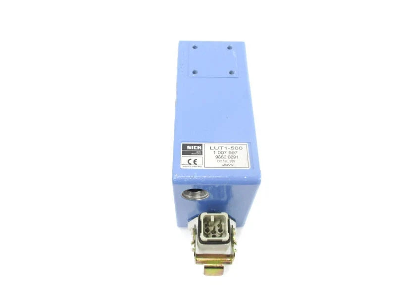 LUT1-500 | SICK Luminescence Sensor with PNP Output and Fiber Optic Cable
