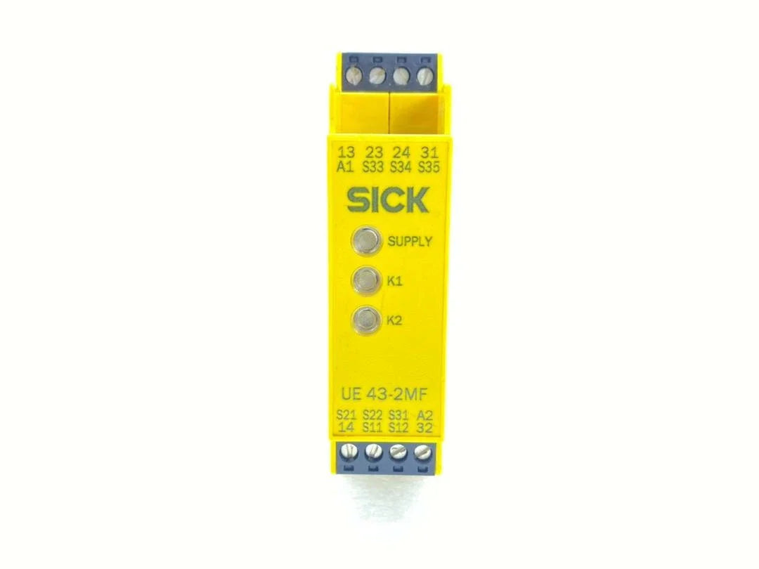 UE43-2MF3D2 | SICK Safety Relay for E-Stops and Interlocks, 24 V DC
