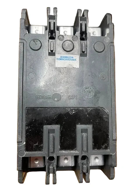 Siemens HEM3M015 3-Pole 15A Molded Case Circuit Breaker 65kA 480/600VAC MCP
