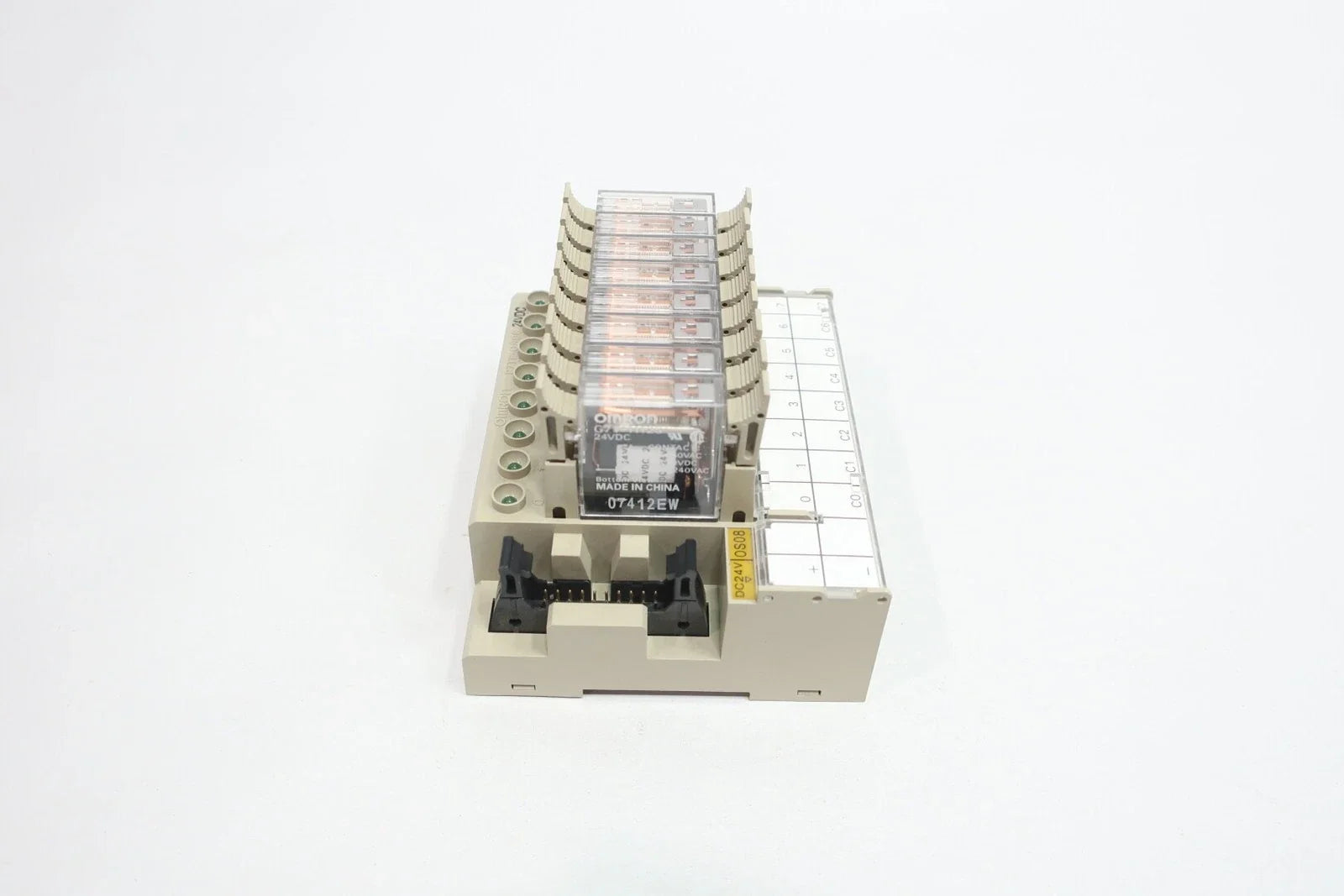 G7TC-OC08 | Omron 8-Point Relay Output Terminal Block I/O Module