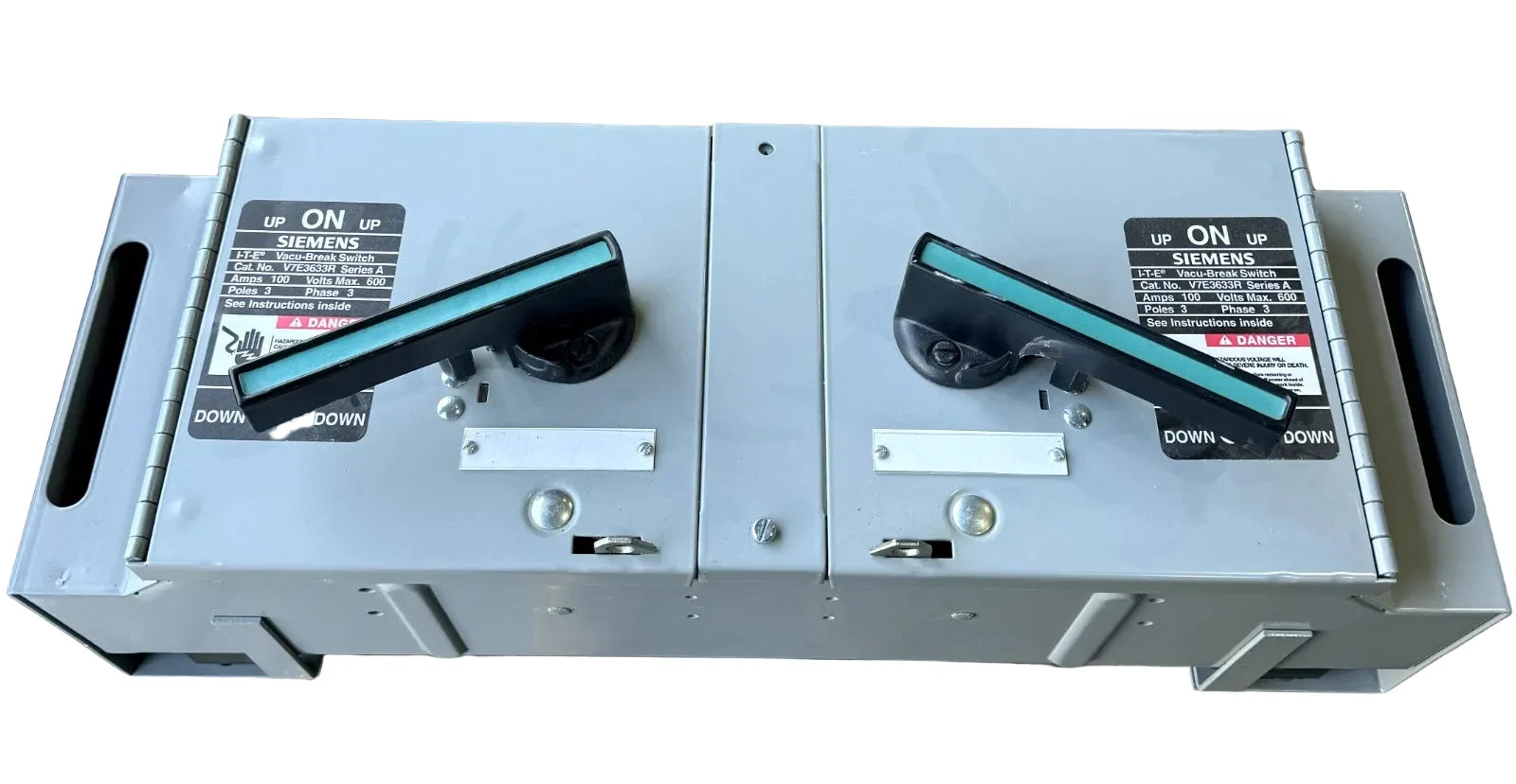 Siemens V7E3633R Vacu-Break 100A 600V 3-Pole Fused Disconnect Switch Panel Mount