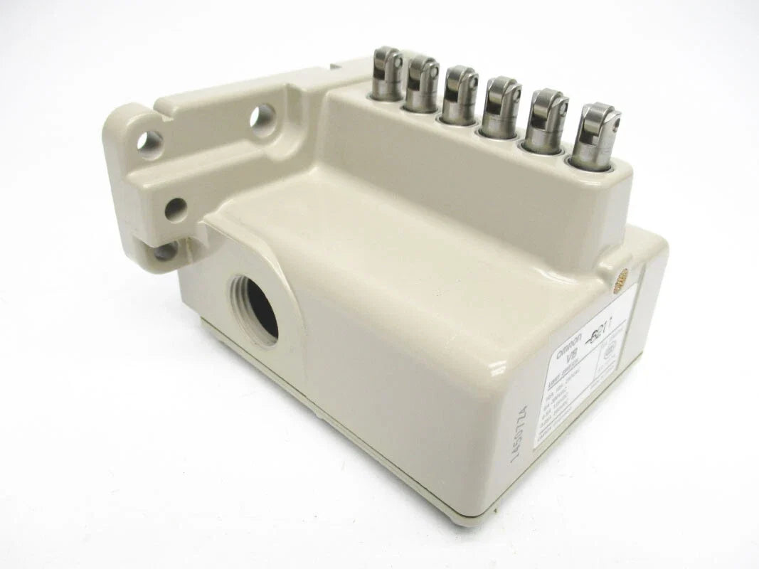 Omron VB-6211 Limit Switch for Industrial Position Detection