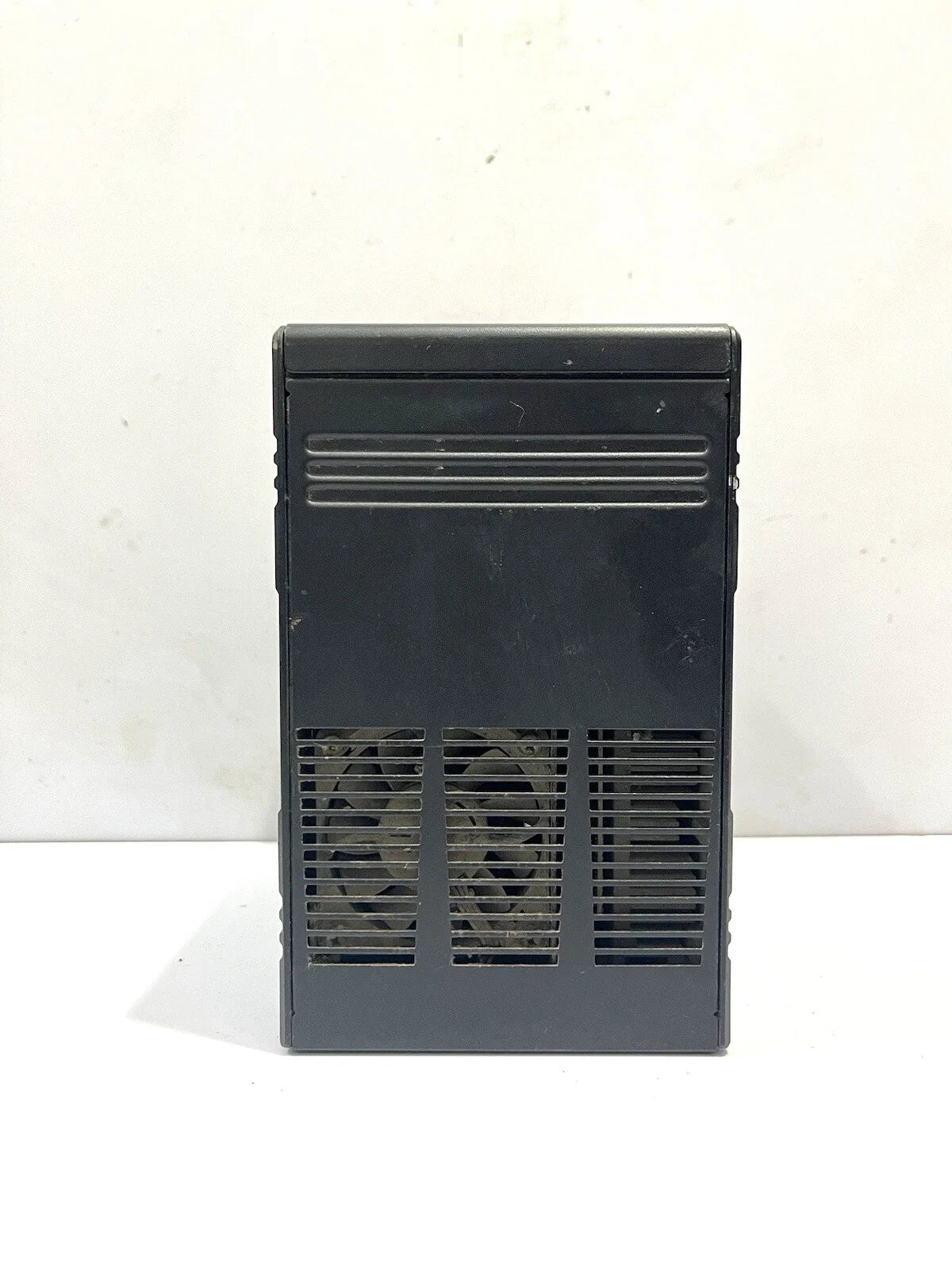 Omron FH-1050-10 Vision System Controller for Machine Inspection