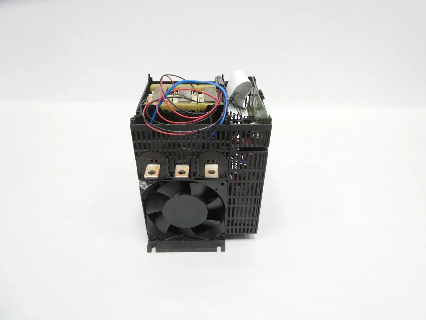 Siemens 3RW4435-6BC34 SIRIUS Soft Starter 200-460VAC 3-Phase 150HP 203A