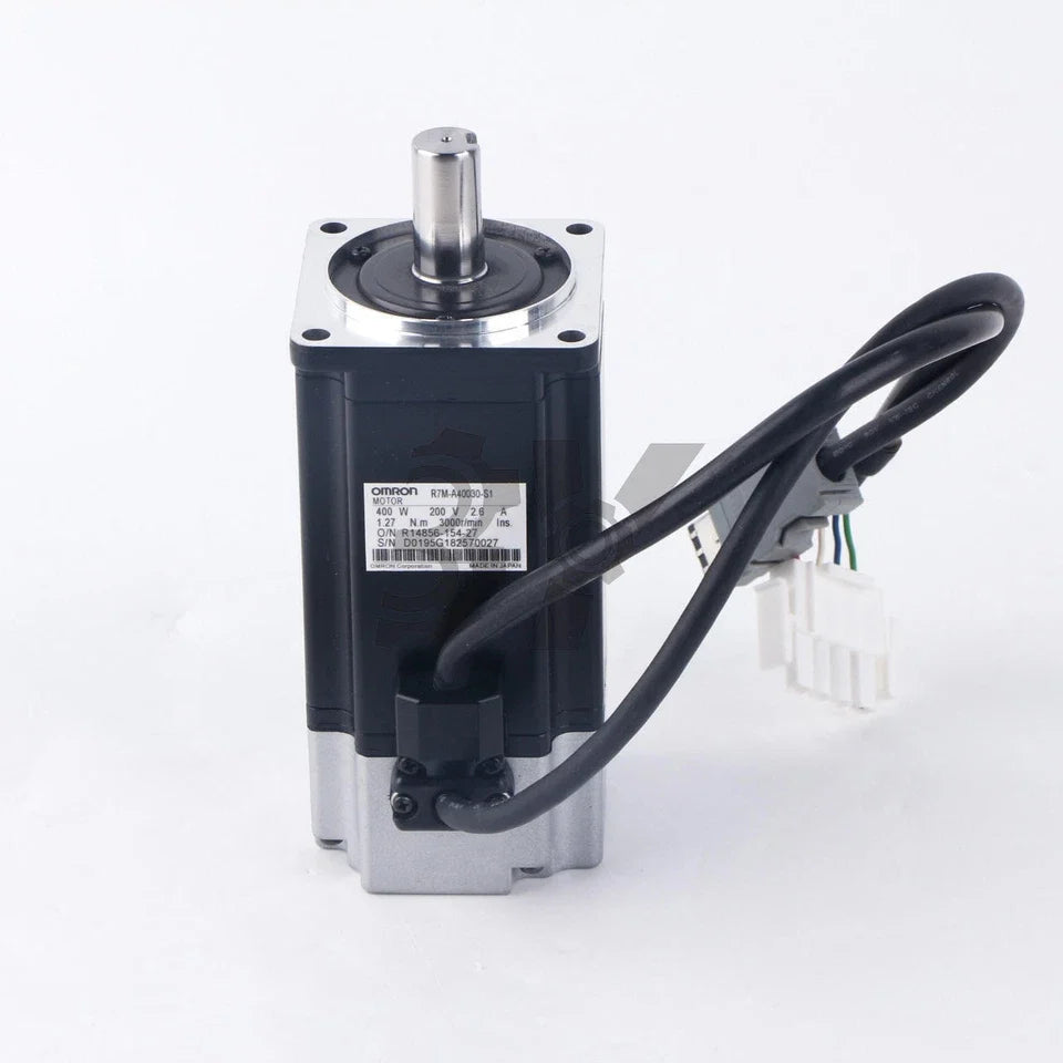 R7M-A40030-S1 | Omron SmartStep 400W AC Servo Motor 230V 3000rpm 1.27Nm