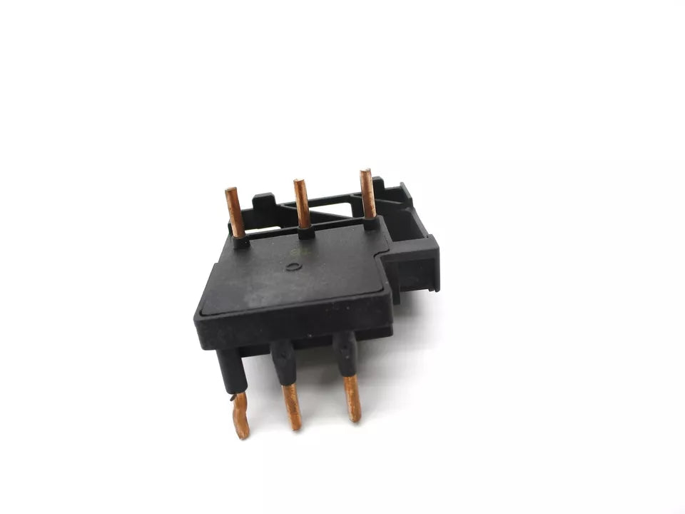 140M-C-PEC23  | Allen-Bradley ECO Connecting Module 25A
