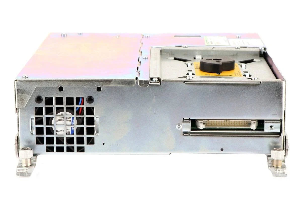 Siemens 6FC5210-0DF21-2AA0 SINUMERIK PCU 50 Industrial CNC Control Computer 566 MHz 256 MB RAM
