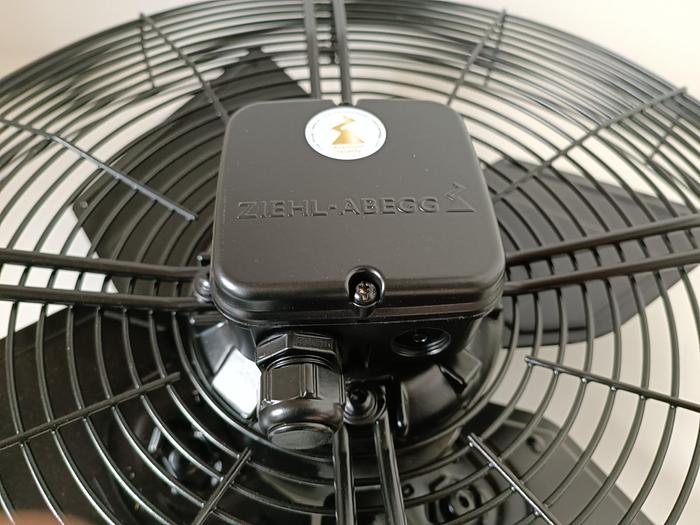 FB050-VDK.4L.6L  ZIEHL-ABEGG Axial Fan 400V 0.58/0.44kW 1.05/0.71A 1350/1030rpm